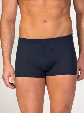 zd ZERO DEFECTS Boxer shorts 'Ikaria Trunk' in Blue: front