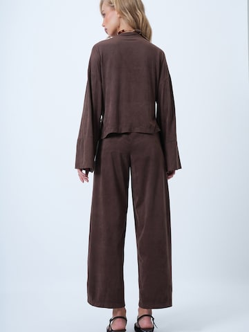 Trend Alaçatı Stili Kalhotový kostým – hnědá