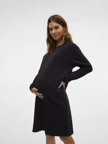 Robe 'MLTHEA' MAMALICIOUS en noir : devant