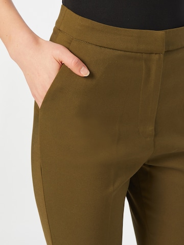 Karen Millen Слим фит Панталон в зелено
