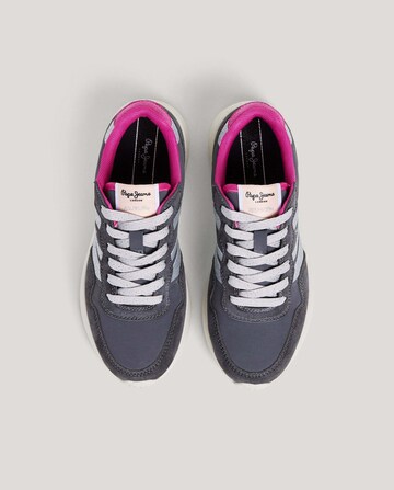 Sneaker 'Teagan' di Pepe Jeans in grigio