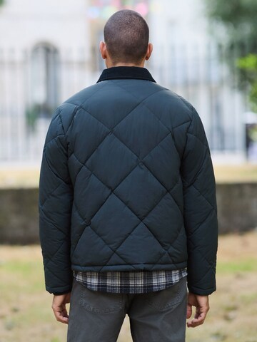 Next Jacke in Blau
