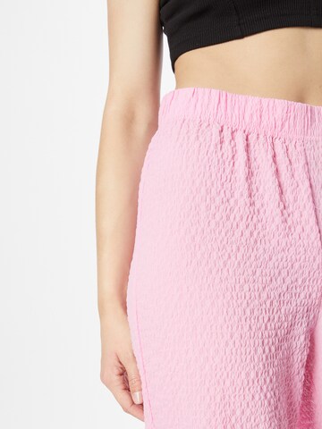 Résumé Loosefit Broek 'Kemberly' in Roze