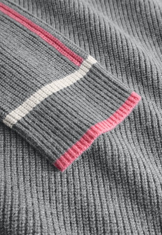 Frieda & Freddies Sweater in Grey