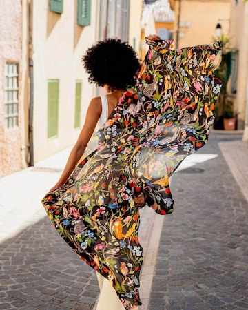 FRAAS Oversized Scarf in Black