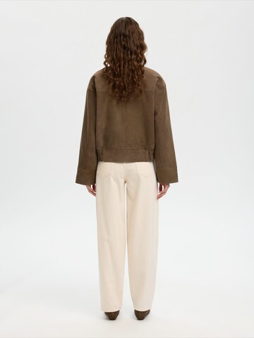 SELECTED Демисезонная куртка 'SLFAIDEN' в Коричневый