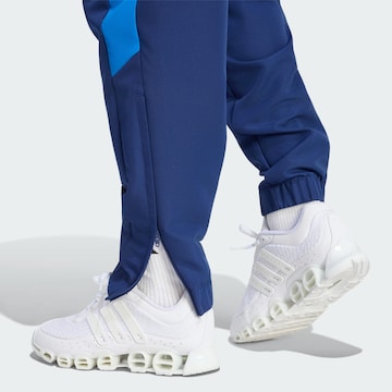 ADIDAS PERFORMANCE - Tapered Pantalón deportivo 'Tiro 26 Essentials' en azul