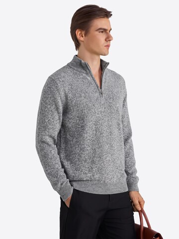 Vantory Sweater in Grey