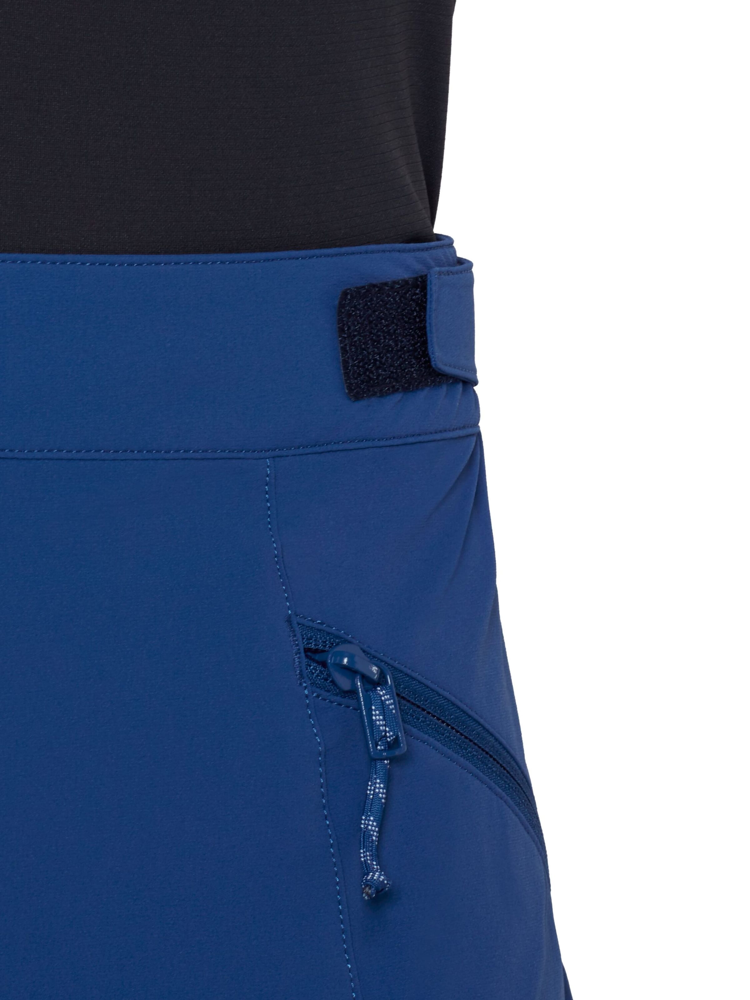 MAMMUT Regular Outdoor Pants in Blue
