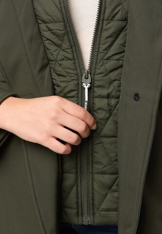 Manteau fonctionnel MARIKOO en vert