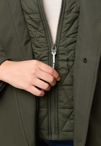 Manteau fonctionnel MARIKOO en vert