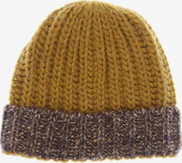 Manguun Hat & Cap in One size in Yellow: front