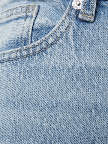 Vero Moda Tall Regular Jeans in Blauw