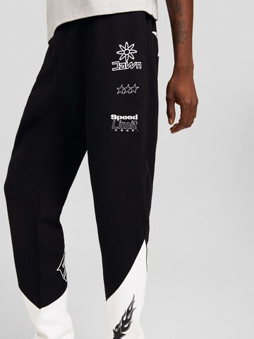 Bershka Zúžený Kalhoty – černá