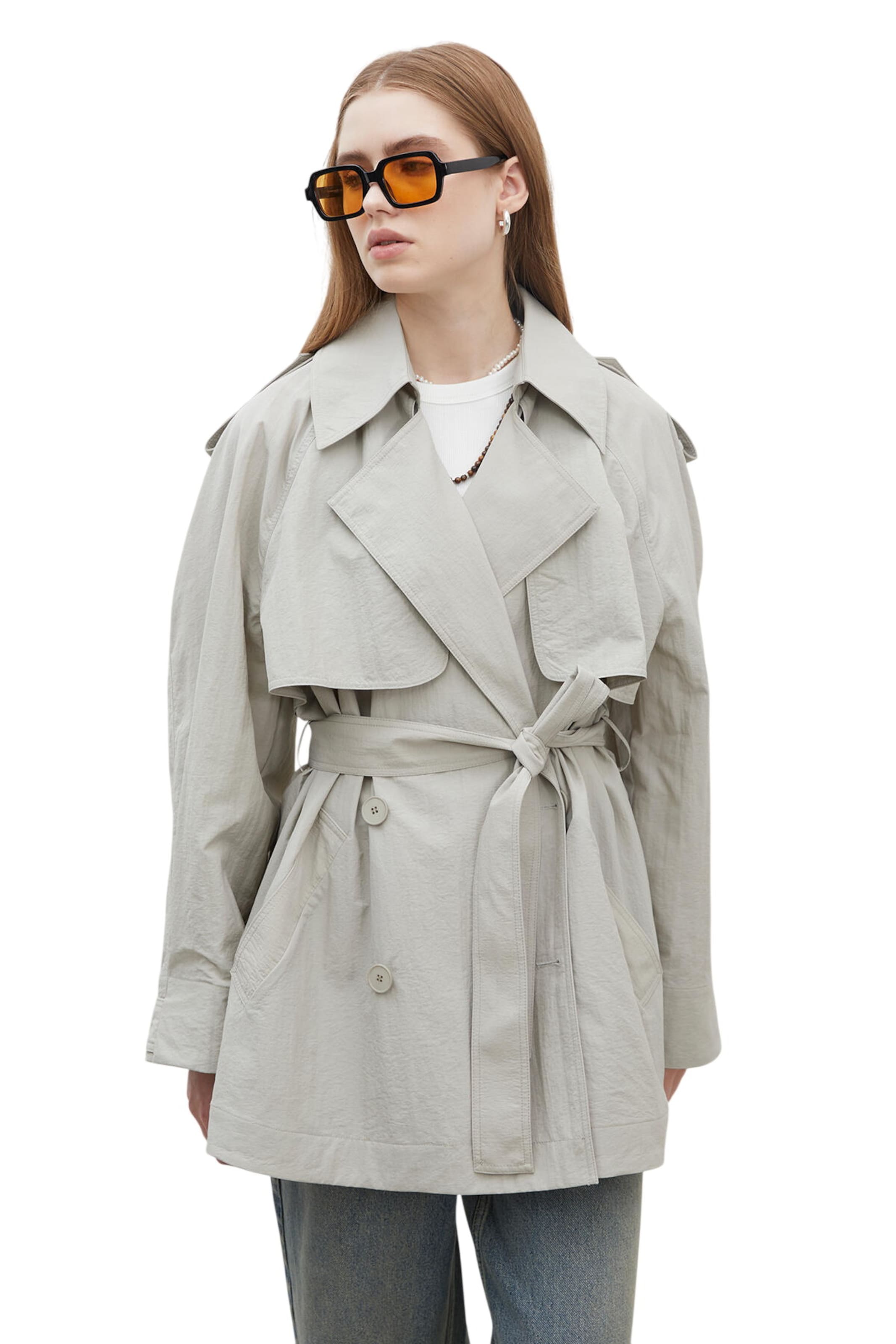 MANUKA Between-Seasons Coat in Green: front