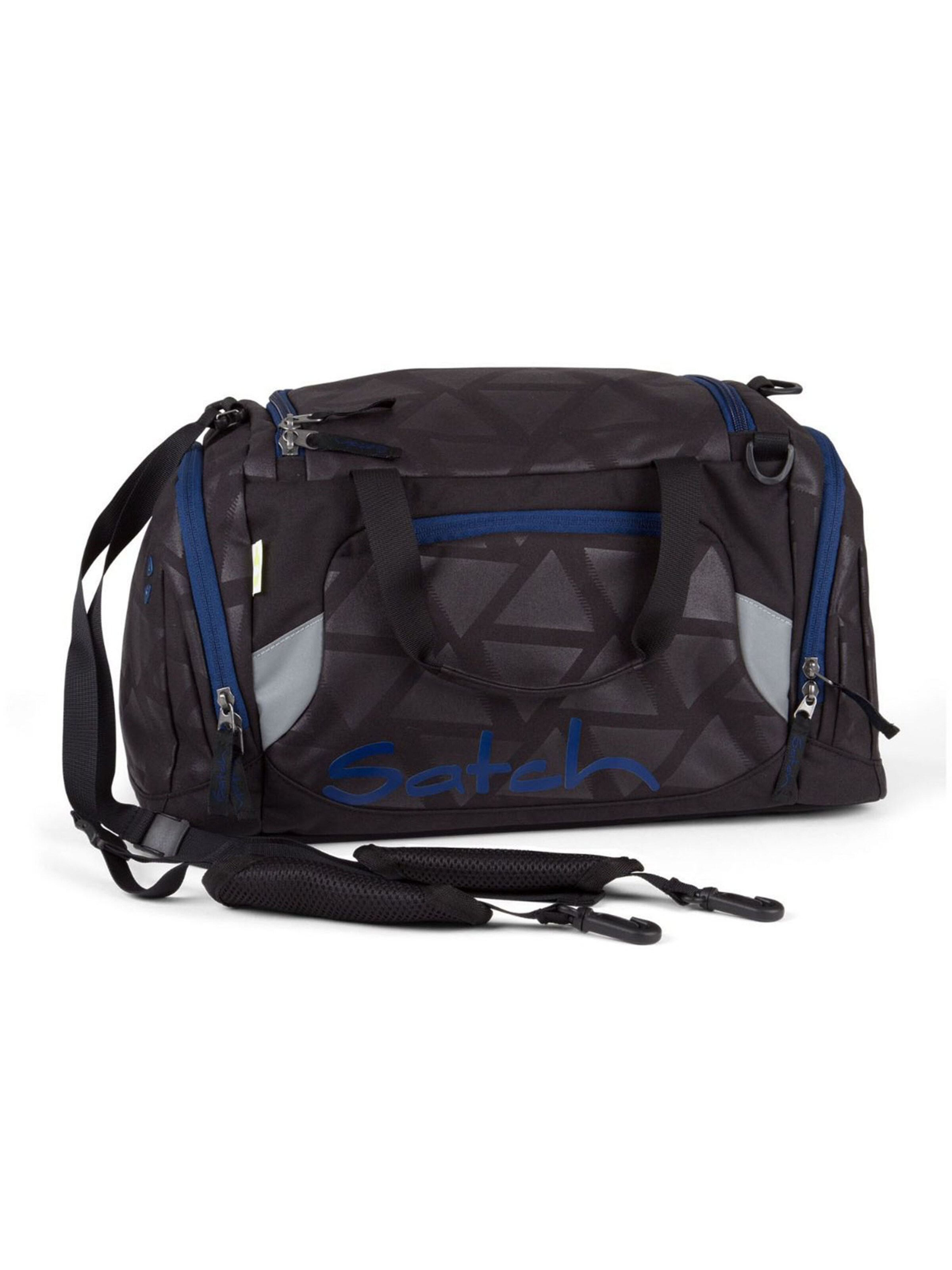 Satch Sports Bag in Black: front