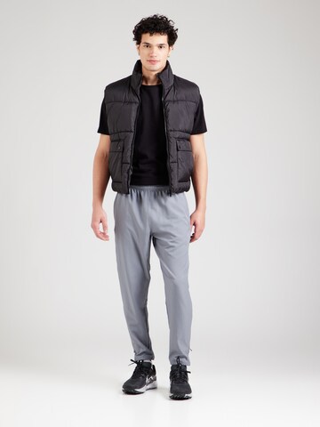 NIKE Tapered Sports trousers 'CHALLENGER' in Grey
