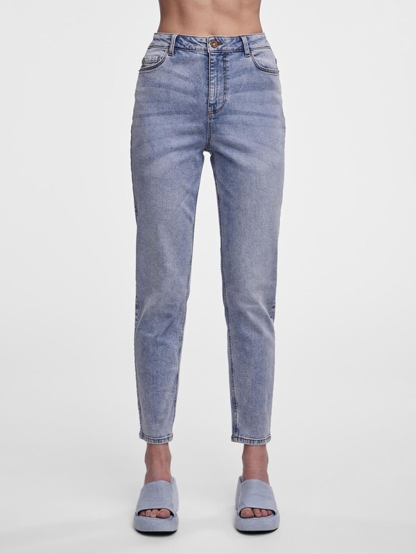PIECES Tapered Jeans 'Kesia' in Light Blue