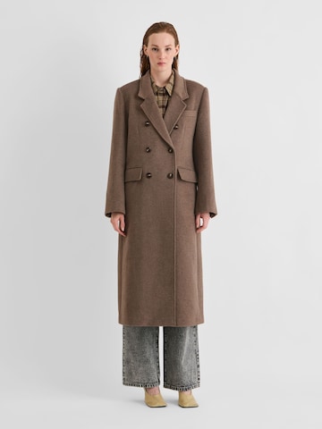 Cappotto di mezza stagione di ROUGE EDIT in marrone: frontale