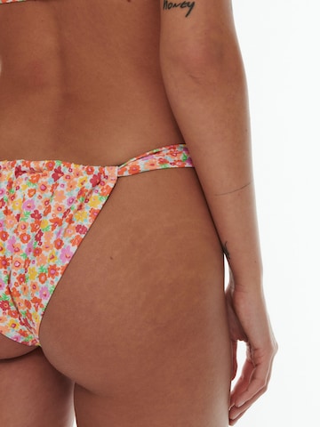 ABOUT YOU x Laura Giurcanu - Braga de bikini 'Tara' en Mezcla de colores