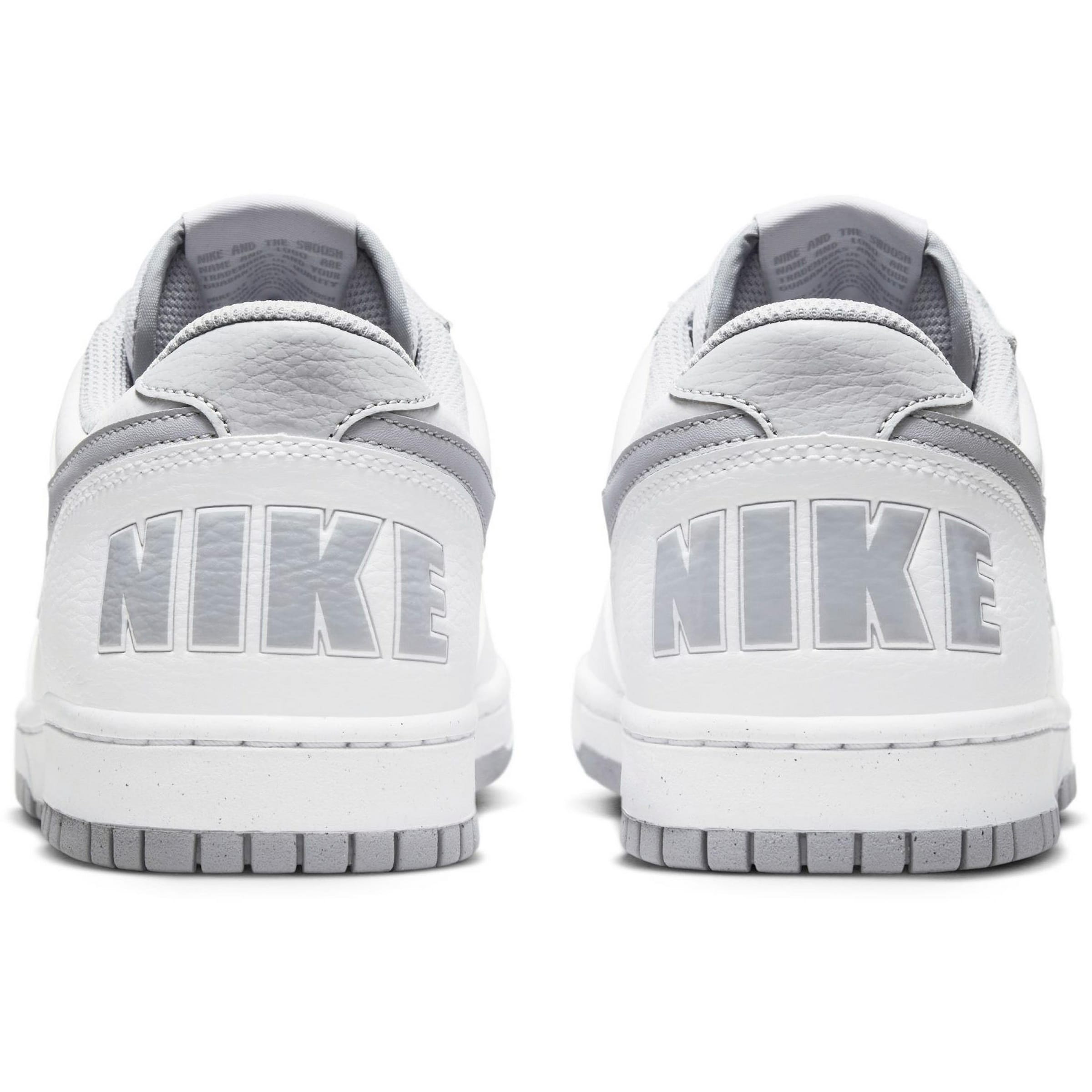 Nike Sportswear Sneakers in White