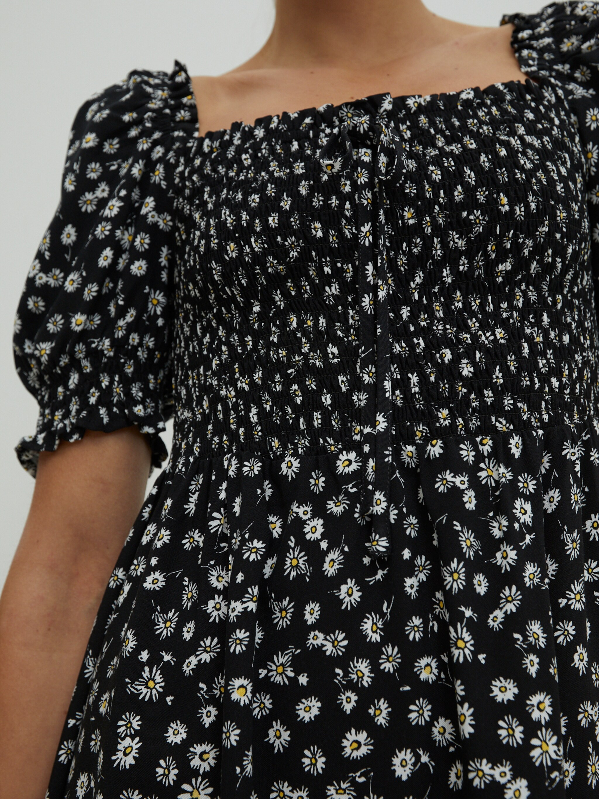 EDITED Producten Jurk 'Charlee' Zwart