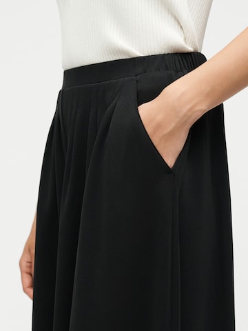 MM by Max Mara Wide leg Pleat-Front Pants 'CICALA' in Black
