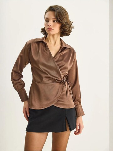 Chemisier Bianco Lucci en marron