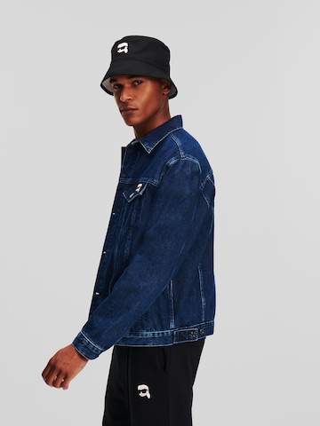 Karl LagerfeldPrijelazna jakna 'Ikonik' - plava boja