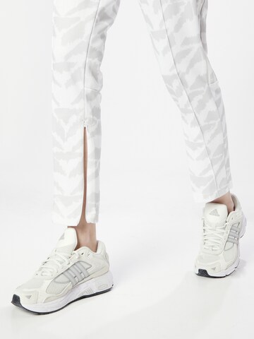 Effilé Pantalon de sport 'Tiro Suit Up Lifestyle' ADIDAS SPORTSWEAR en gris