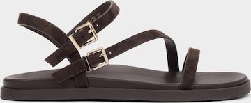 Estro Sandals '917-12-1' in Brown: front