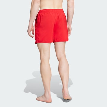 ADIDAS SPORTSWEAR Борд шорти в червено