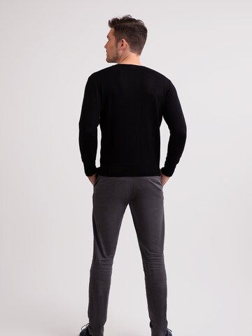 CASH-MERE.CH Sweater in Black