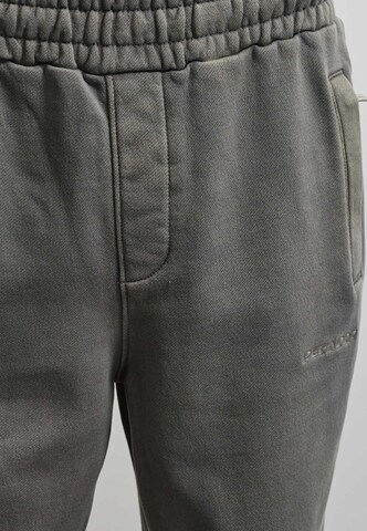Loosefit Pantalon Pegador en gris