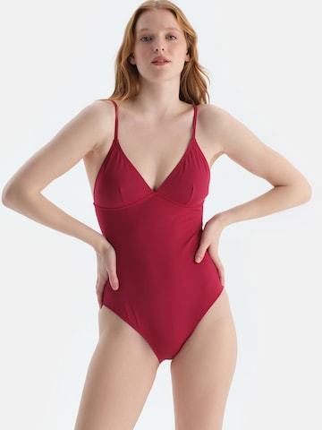 Triangle Maillot de bain Dagi en rouge : devant