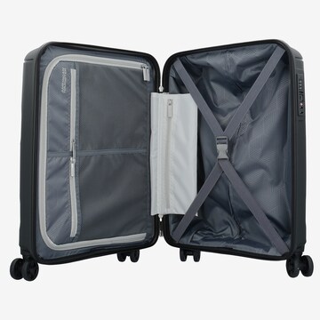 American Tourister Cart in Black