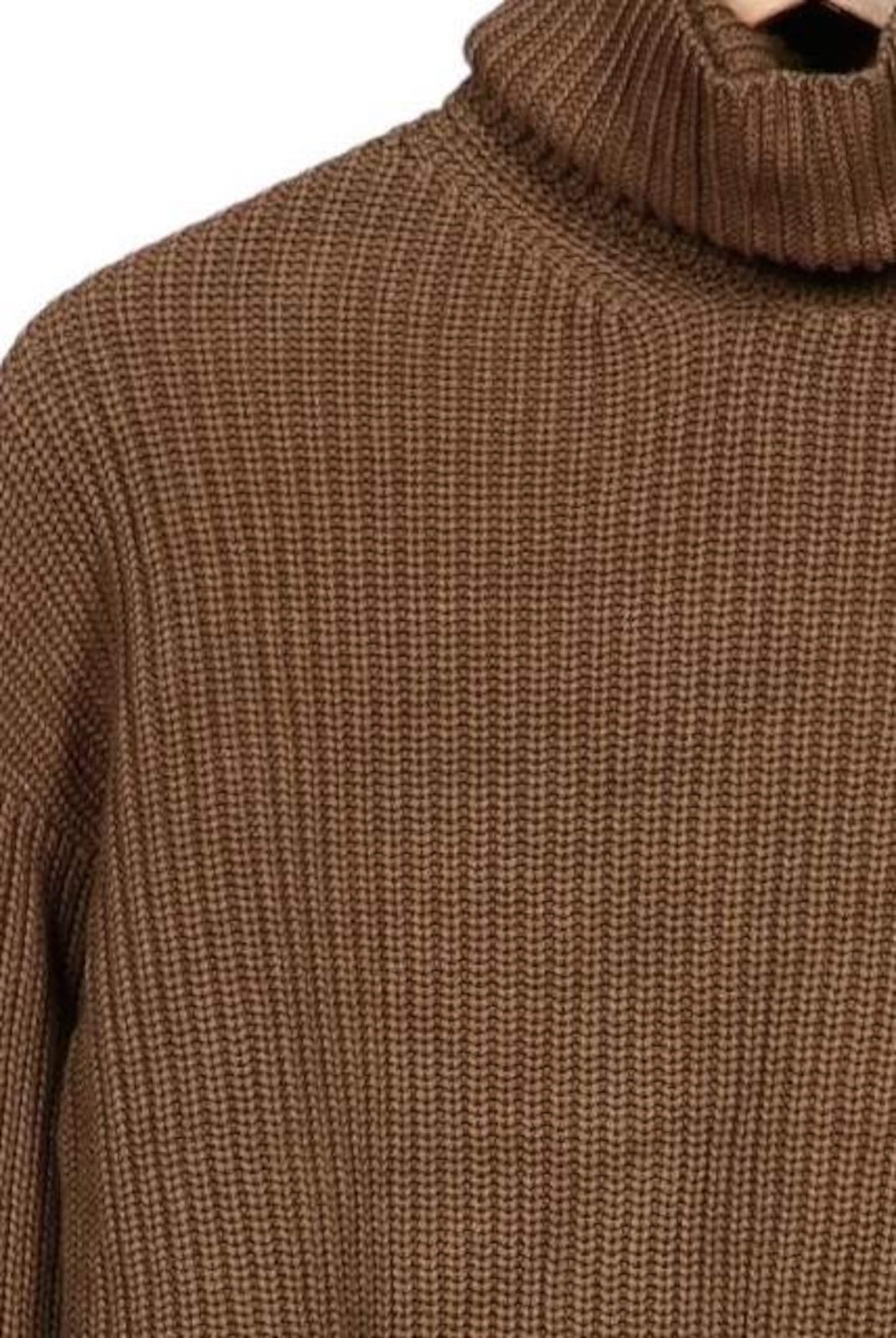 Marc O'Polo Sweater & Cardigan in M in Brown