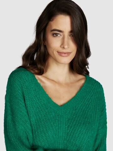 MARC AUREL Sweater in Green