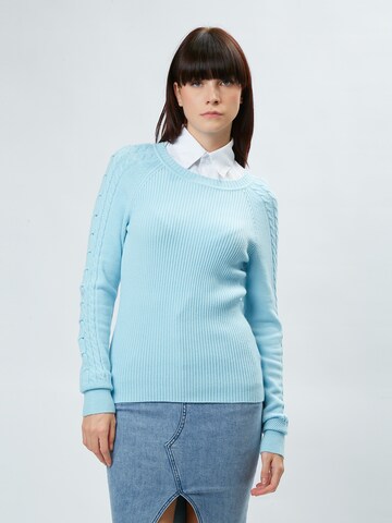 Pull-over Influencer en bleu : devant