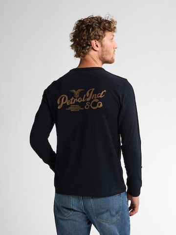 Petrol Industries - Camiseta en negro: frente