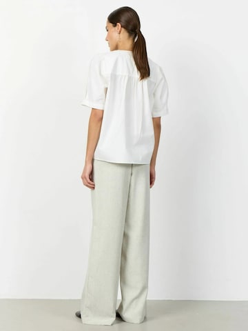 Levete Room Top ' LR ' w kolorze biały