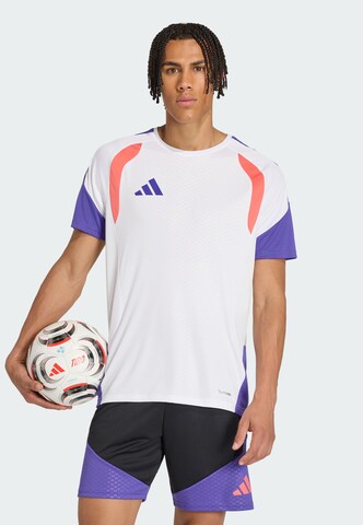 ADIDAS PERFORMANCE - Camiseta de fútbol 'Tiro 26 Competition' en blanco: frente