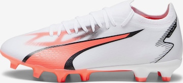 Chaussure de foot 'Ultra Match' PUMA en blanc : devant