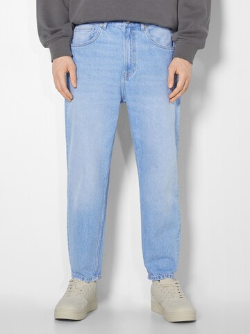 Bershka Regular Jeans in Blue: front