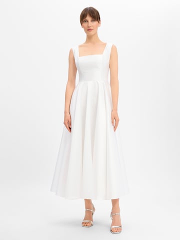 Marie Lund Evening dress in White: front
