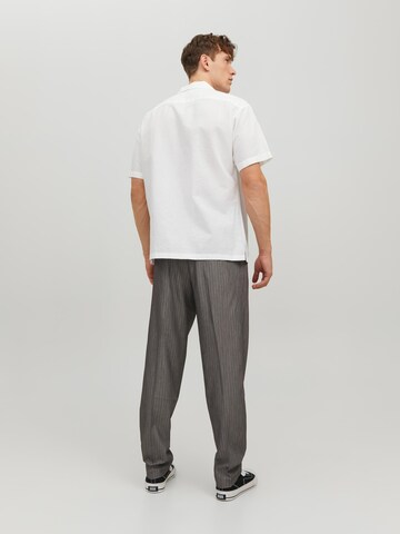 JACK & JONES Comfort Fit Риза в бяло