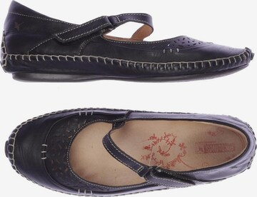 PIKOLINOS Flats & Loafers in 38 in Black: front