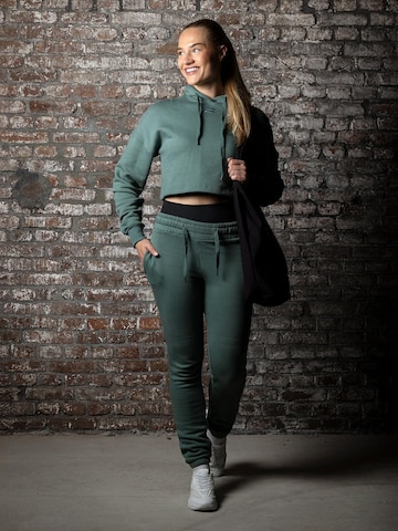 Fortex Fitness - Tapered Pantalón deportivo 'Essential Comfy Jogger' en verde