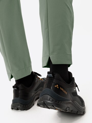 VAUDE Regular Outdoor trousers 'Skomer P III' in Green