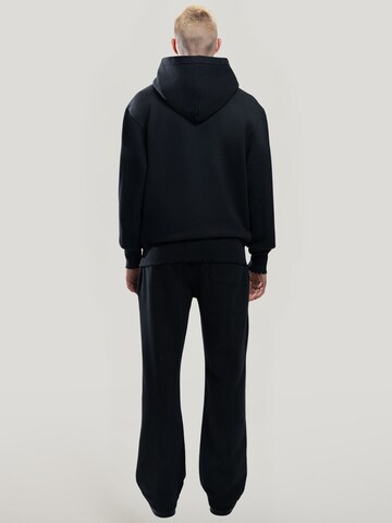 MAD TIGERS Sweatshirt 'Vintage' in Black